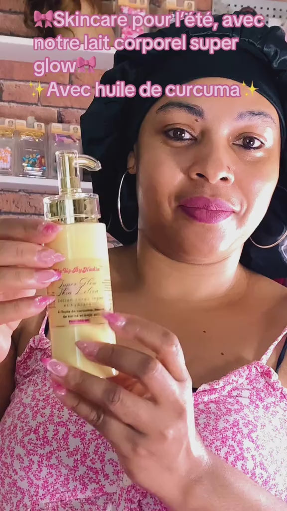 Charger la vidéo : Gamme anti taches à l’huile de curcuma, vitamine C et kojic acid