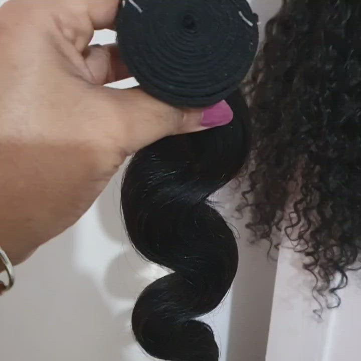 Charger la vidéo : Tissage brésilien ondulé 16 pouces et 18 pouces